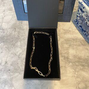 Hollow Paperclip Gold Chain